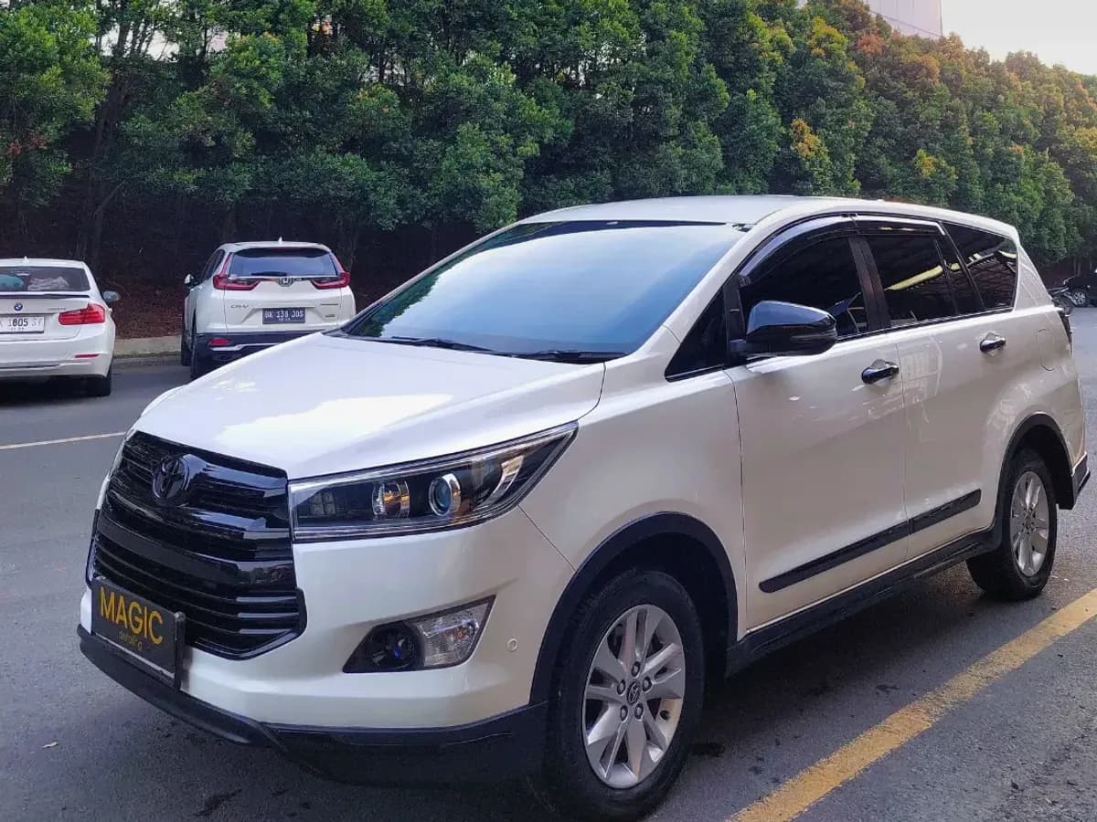 Toyota Innova setelah Diamond Wash di Magic Detailing